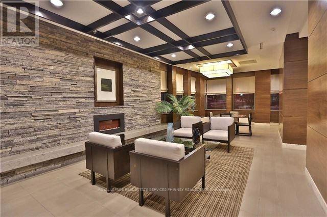 1404 - 1 Hurontario Street, Mississauga, Ontario  L5G 0A2 - Photo 2 - W12528902