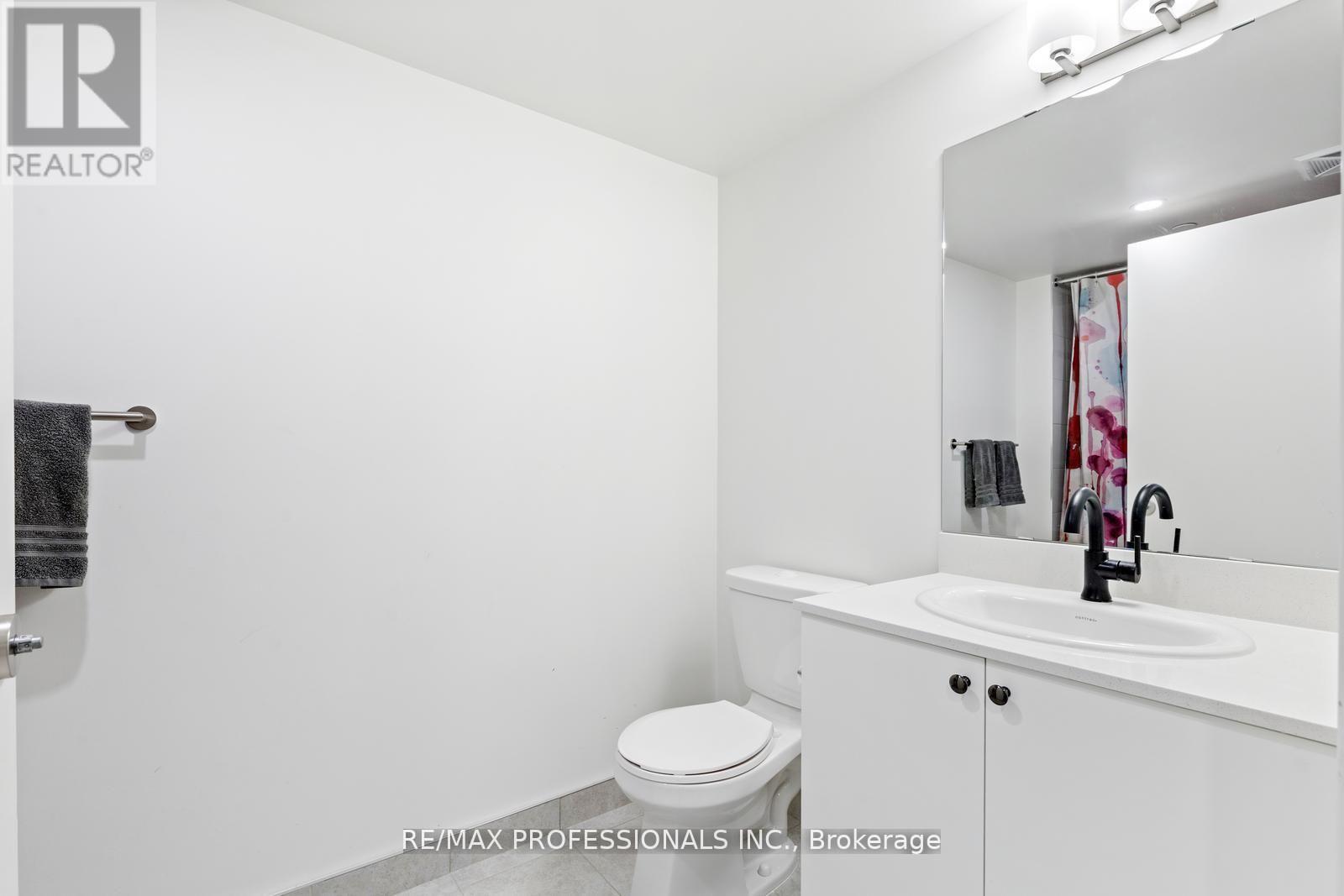 1603 - 10 Wilby Crescent, Toronto, Ontario  M9N 0B6 - Photo 11 - W12528920