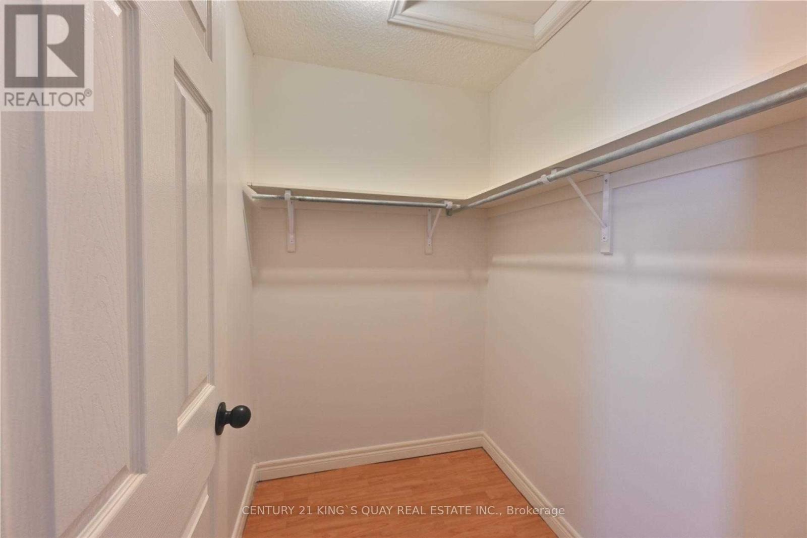 85 Gatwick Drive, Oakville, Ontario  L6H 6V2 - Photo 18 - W12528940