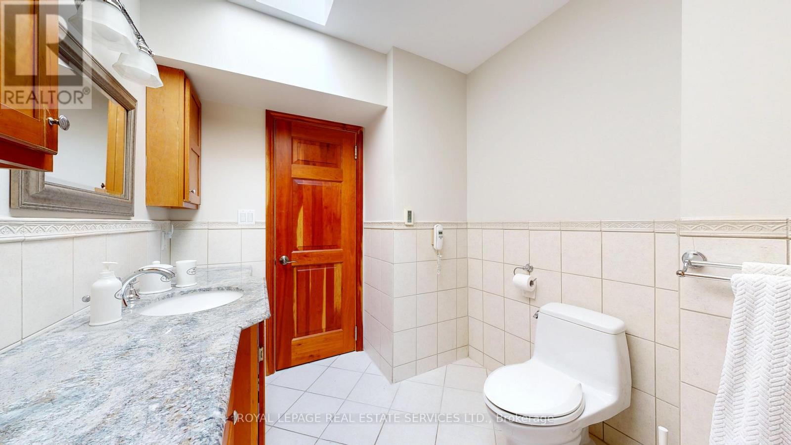 105 Botfield Avenue, Toronto, Ontario  M9B 4E6 - Photo 29 - W12528948