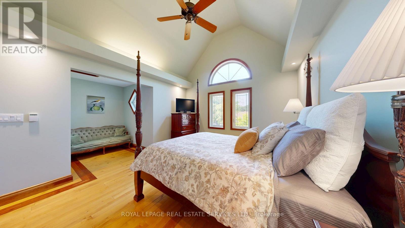 105 Botfield Avenue, Toronto, Ontario  M9B 4E6 - Photo 35 - W12528948