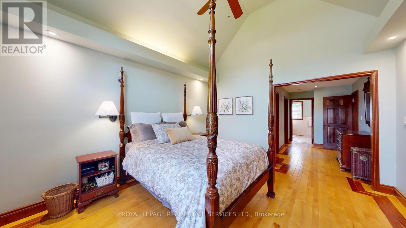 105 Botfield Avenue, Toronto, Ontario  M9B 4E6 - Photo 36 - W12528948