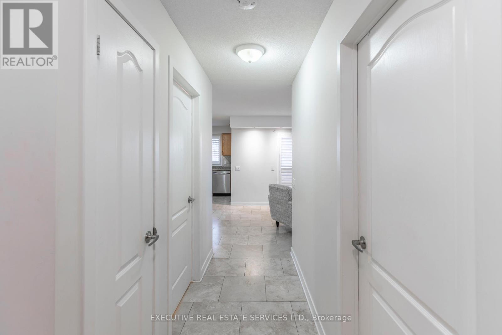 #203 - 4 Dayspring Circle, Brampton, Ontario  L6P 2Z5 - Photo 17 - W12528970