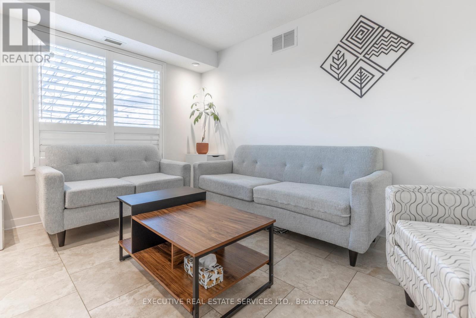 #203 - 4 Dayspring Circle, Brampton, Ontario  L6P 2Z5 - Photo 37 - W12528970