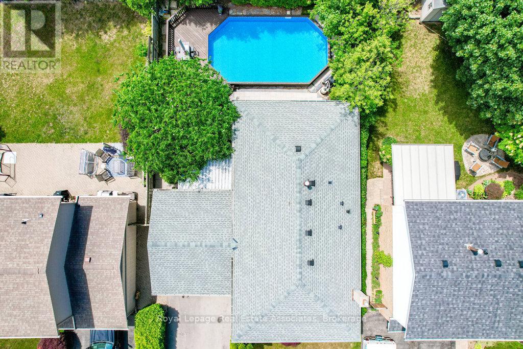 3143 Michael Crescent, Burlington, Ontario  L7M 1V3 - Photo 42 - W12528974