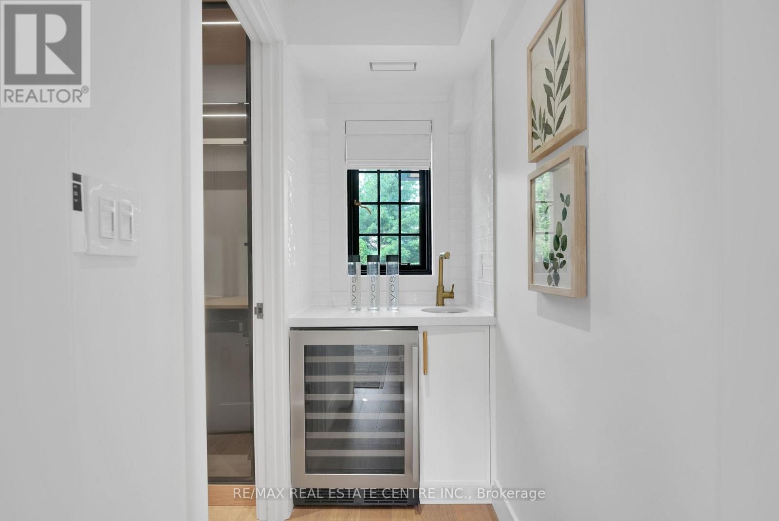 977 Unsworth Avenue, Burlington, Ontario  L7T 1R2 - Photo 25 - W12528984