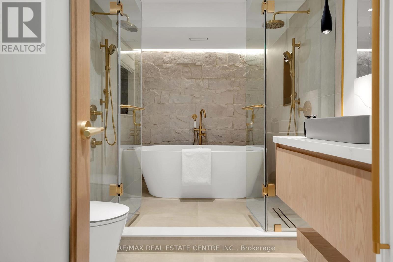 977 Unsworth Avenue, Burlington, Ontario  L7T 1R2 - Photo 27 - W12528984