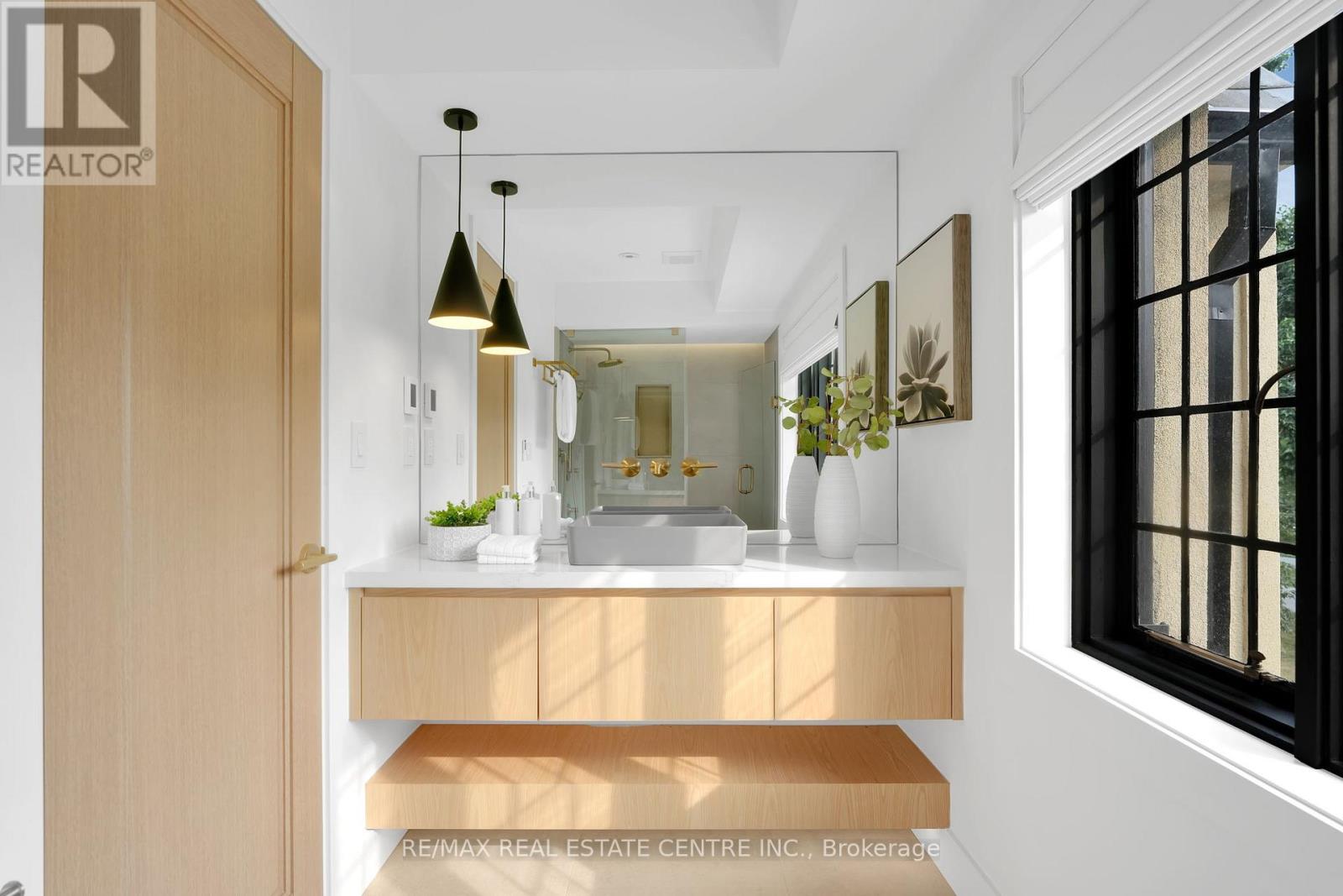 977 Unsworth Avenue, Burlington, Ontario  L7T 1R2 - Photo 30 - W12528984