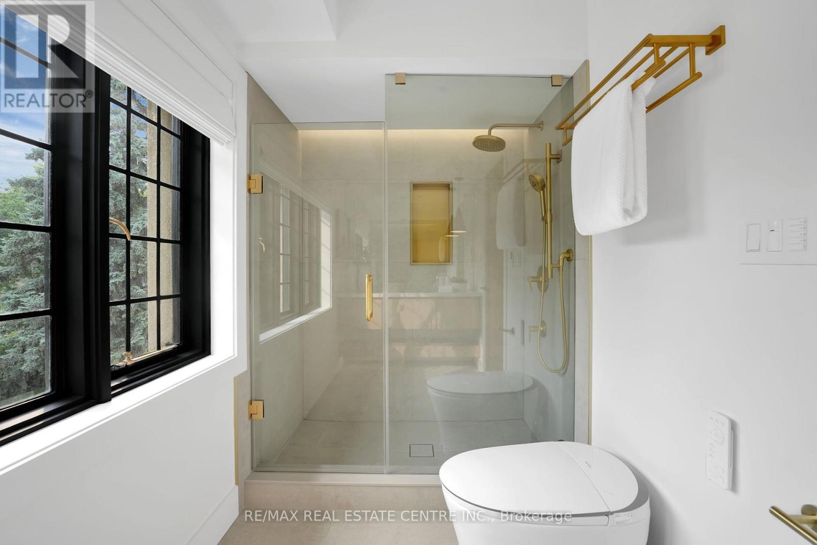 977 Unsworth Avenue, Burlington, Ontario  L7T 1R2 - Photo 32 - W12528984