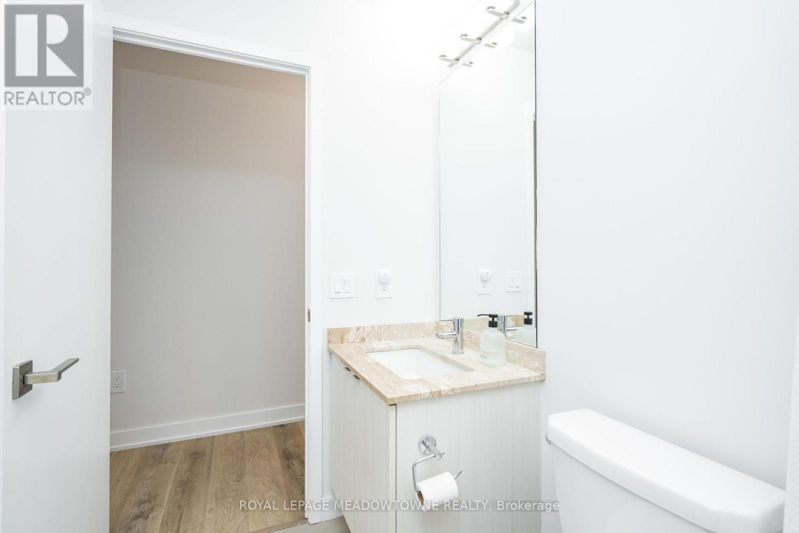 704 - 4085 Parkside Village Drive, Mississauga, Ontario  L5B 0K9 - Photo 13 - W12529006