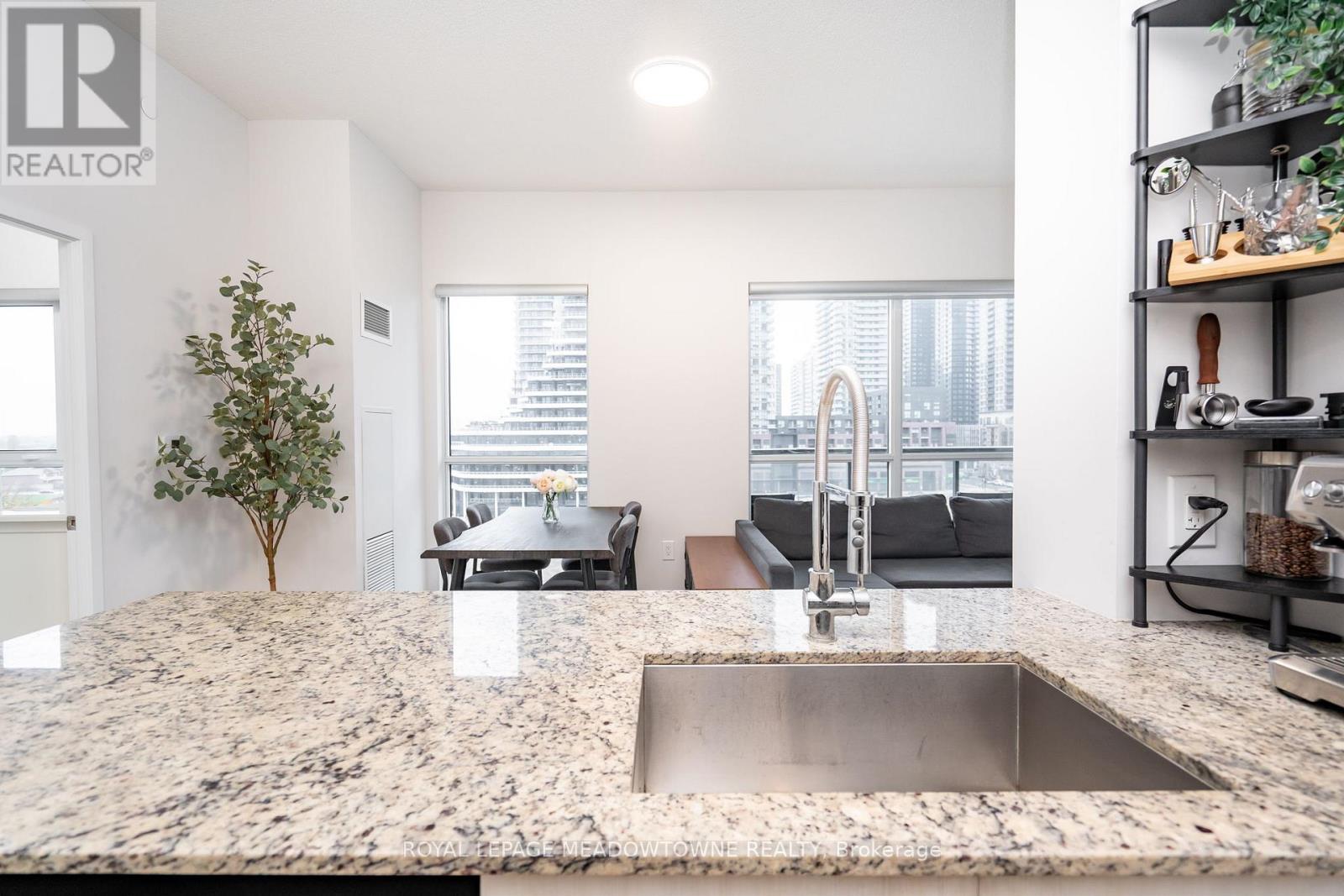 704 - 4085 Parkside Village Drive, Mississauga, Ontario  L5B 0K9 - Photo 18 - W12529006