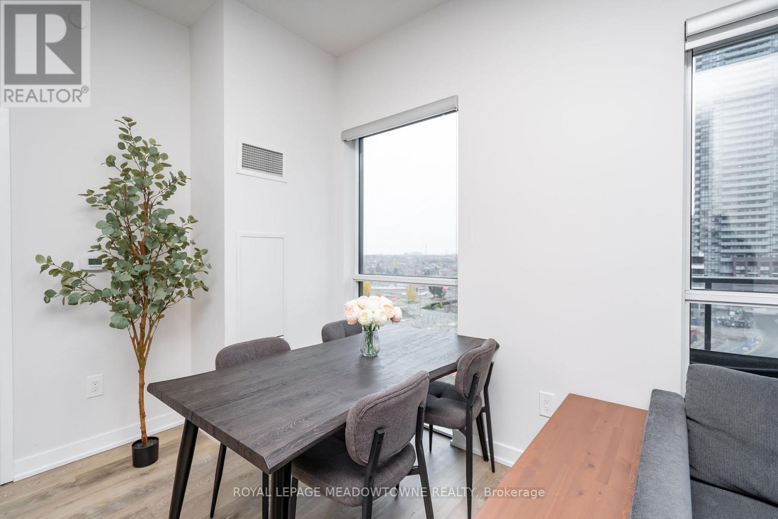 704 - 4085 Parkside Village Drive, Mississauga, Ontario  L5B 0K9 - Photo 22 - W12529006