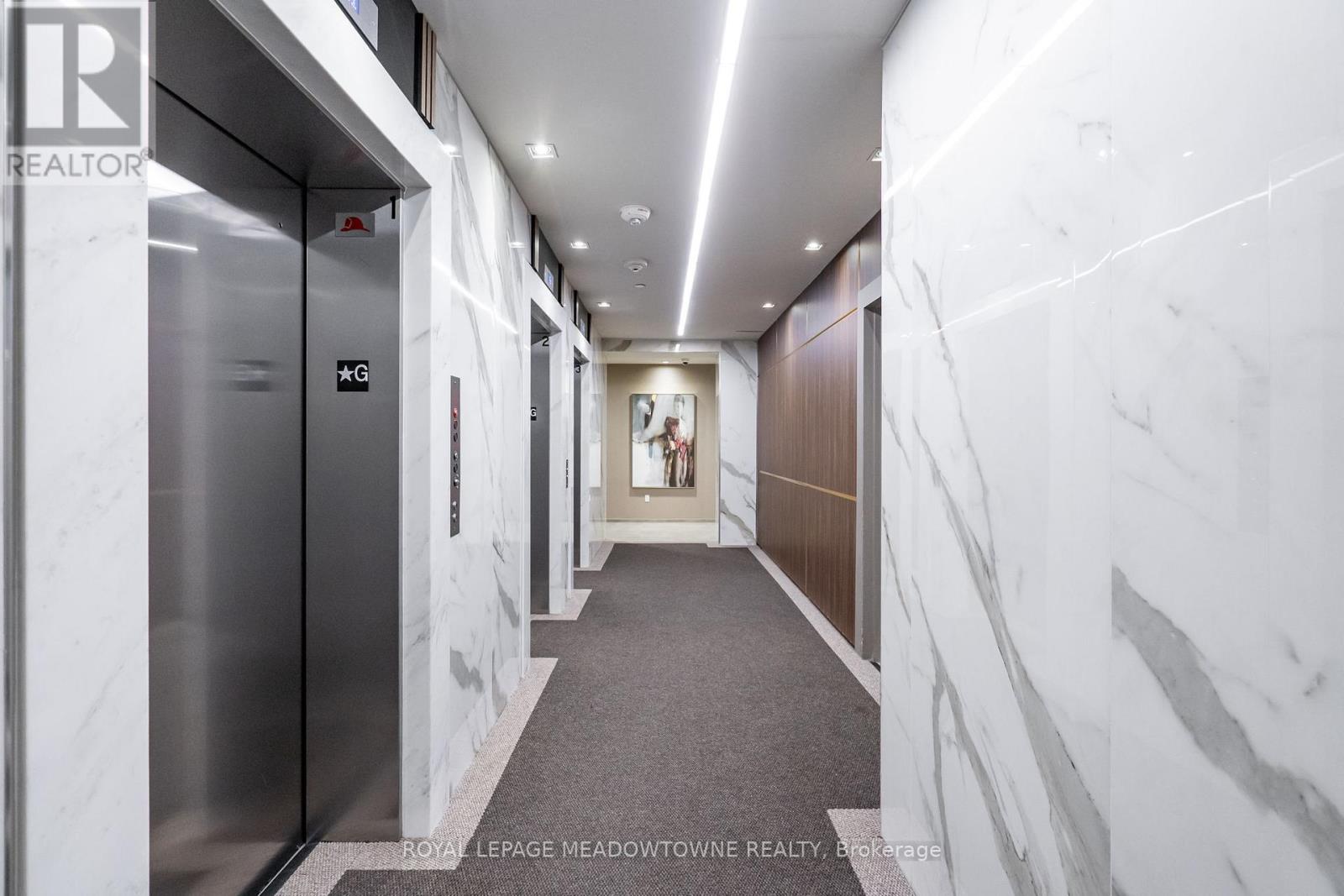 704 - 4085 Parkside Village Drive, Mississauga, Ontario  L5B 0K9 - Photo 6 - W12529006