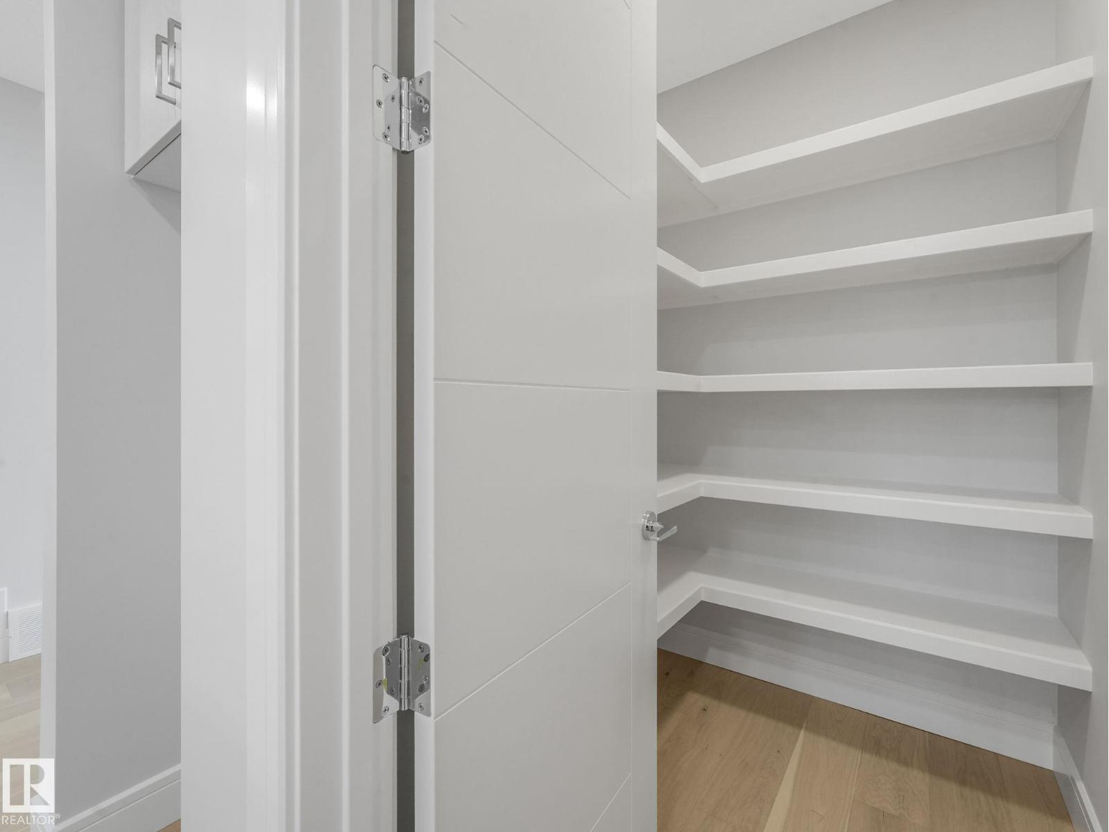 9311 152 St Nw, Edmonton, Alberta  T5R 1M8 - Photo 19 - E4465294