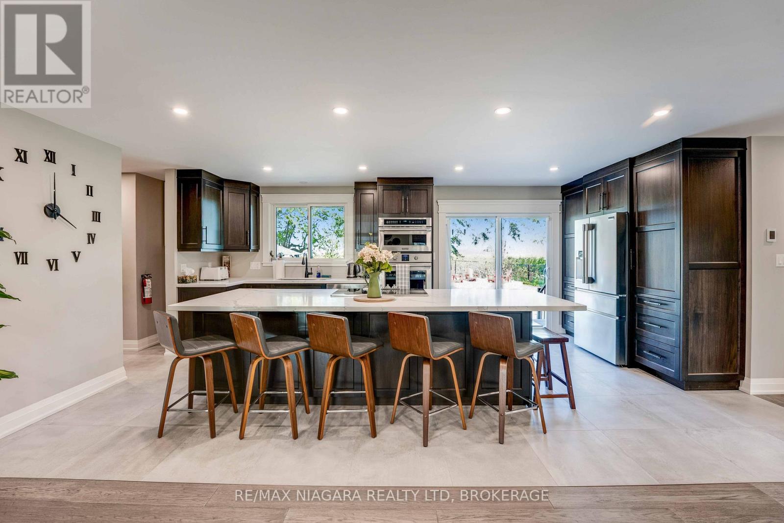 1096 E & West Line, Niagara-On-The-Lake, Ontario  L0S 1J0 - Photo 10 - X12529036