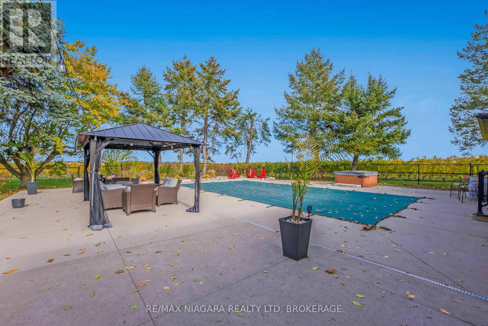 1096 E & West Line, Niagara-On-The-Lake, Ontario  L0S 1J0 - Photo 28 - X12529036