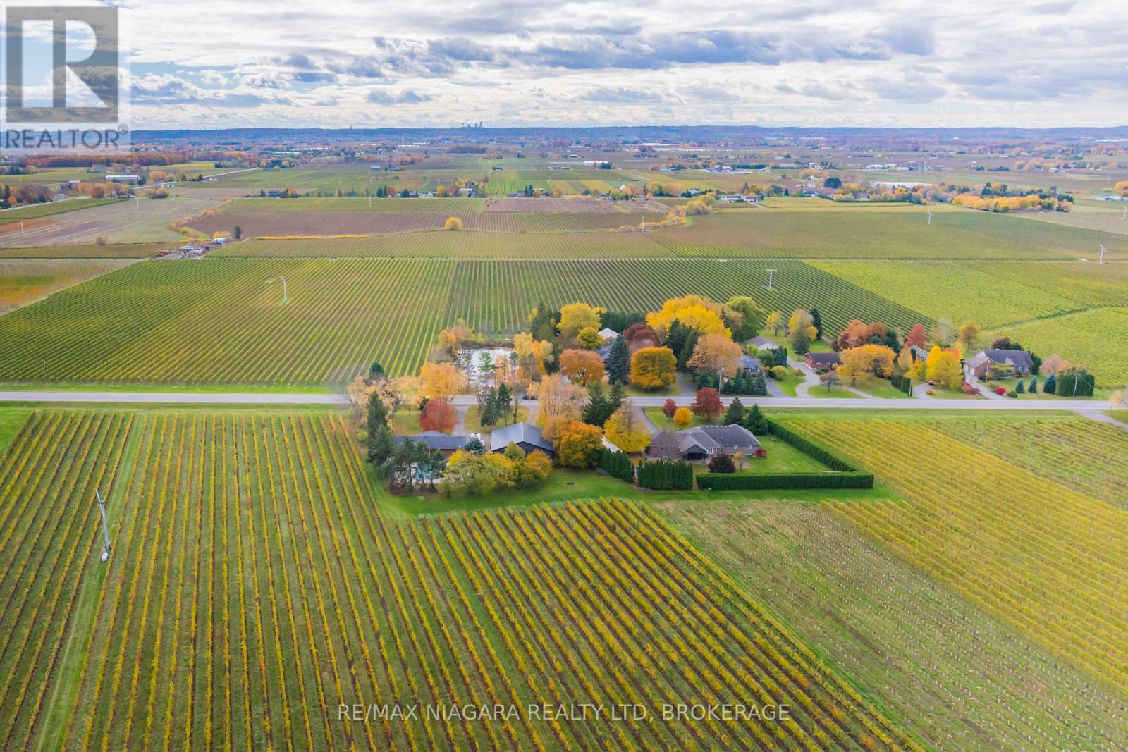 1096 E & West Line, Niagara-On-The-Lake, Ontario  L0S 1J0 - Photo 32 - X12529036