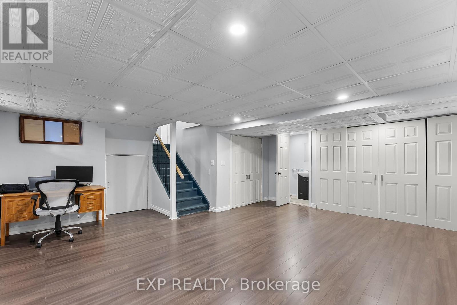 6937 Waterloo Drive, Niagara Falls, Ontario  L2J 1E3 - Photo 33 - X12529124