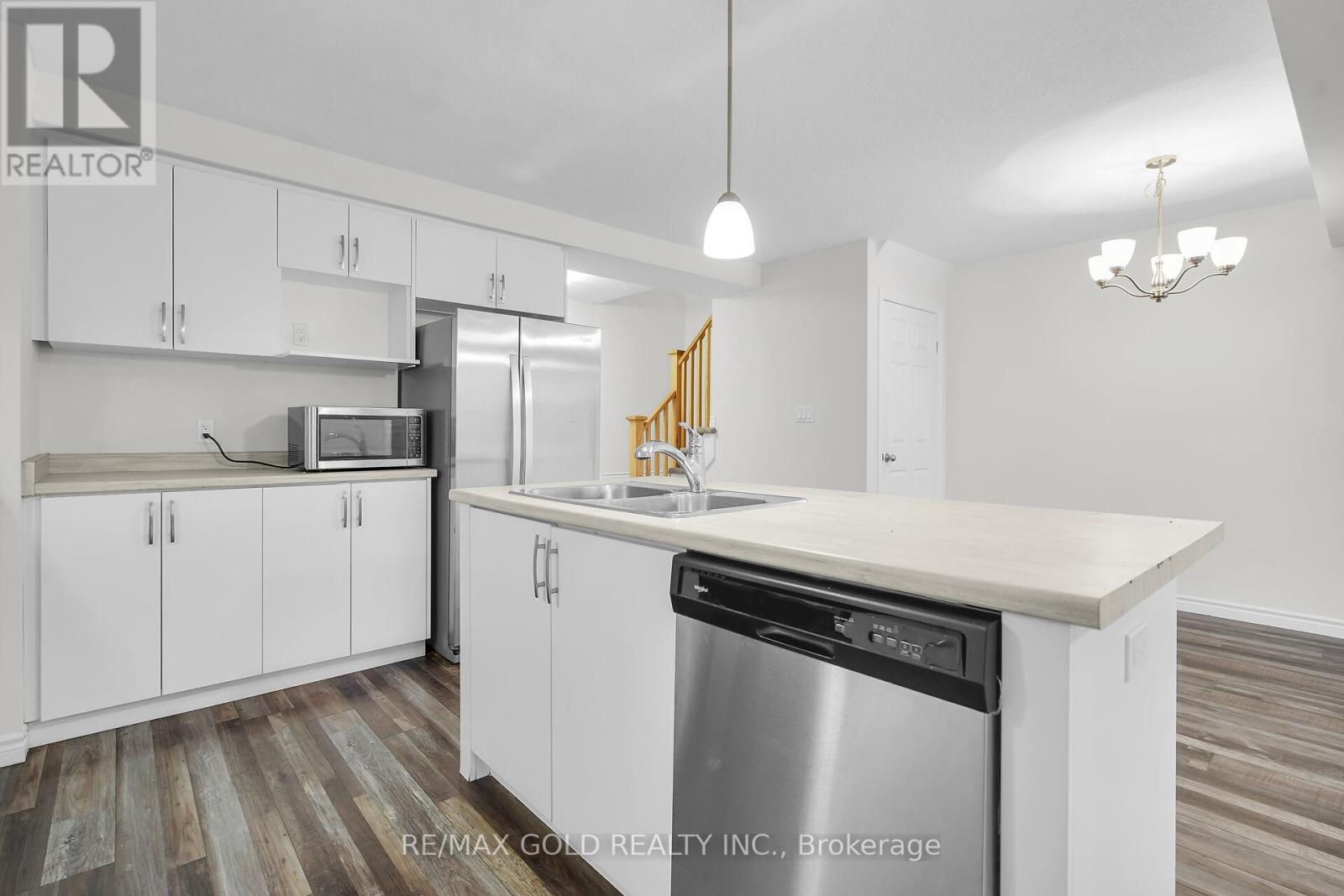 2982 Turner Crescent, London South, Ontario  N6M 0A1 - Photo 13 - X12528810