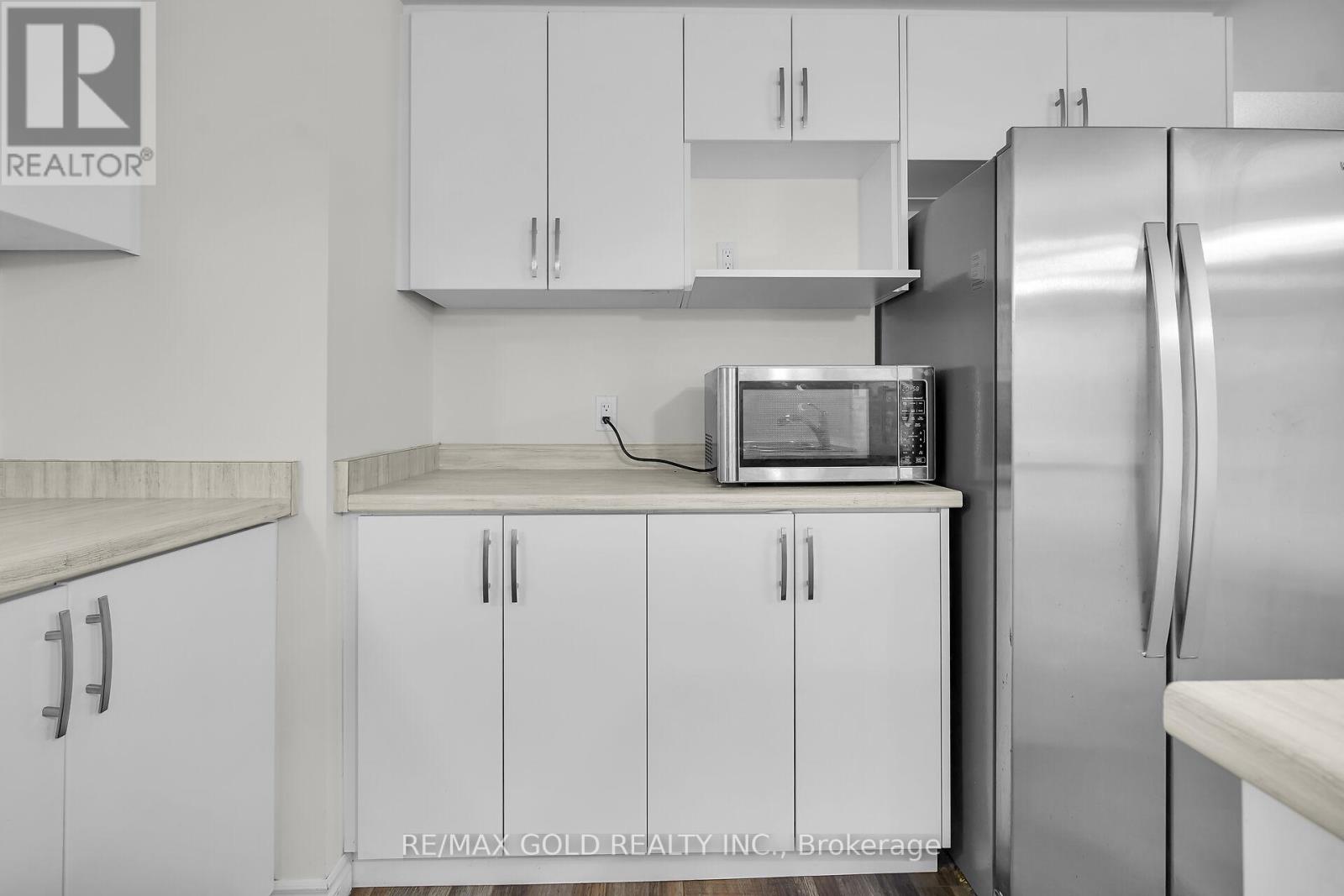 2982 Turner Crescent, London South, Ontario  N6M 0A1 - Photo 14 - X12528810