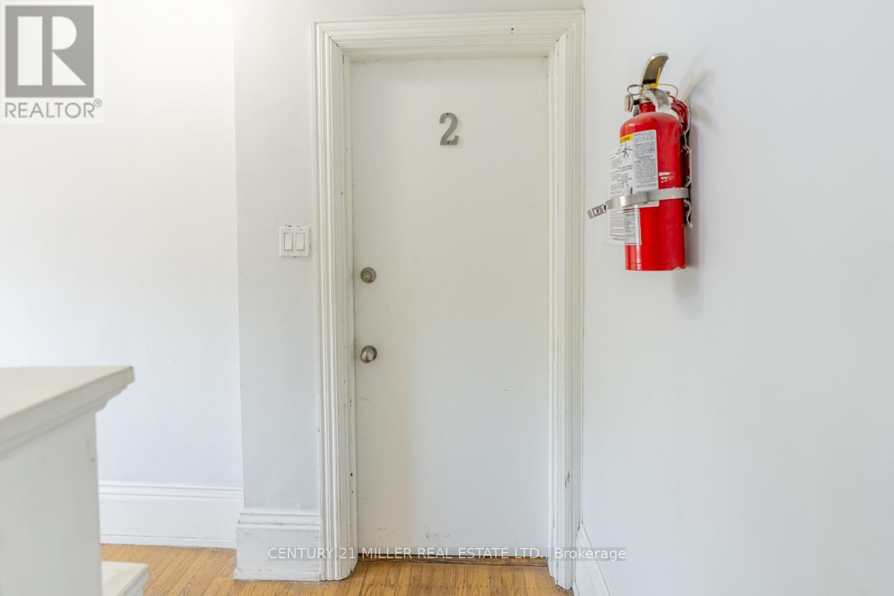 2 - 270 Main Street W, Hamilton, Ontario  L8P 1J6 - Photo 6 - X12528816