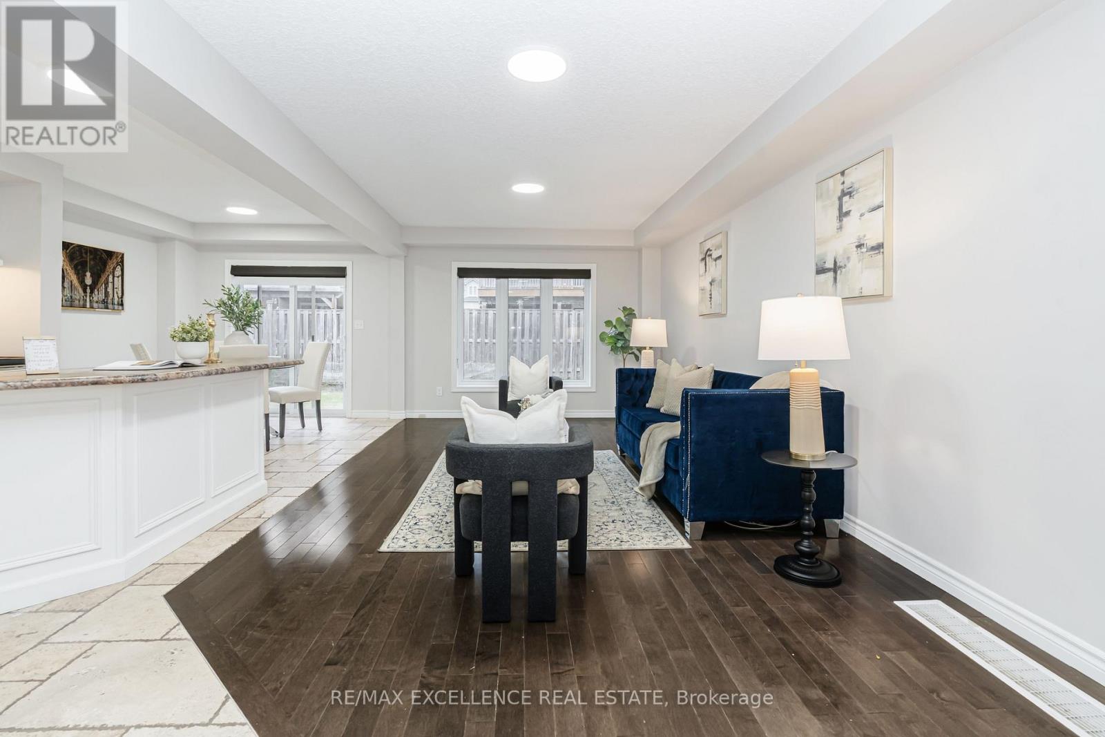 904 Frontenac Crescent, Woodstock, Ontario  N4V 0A8 - Photo 15 - X12528850