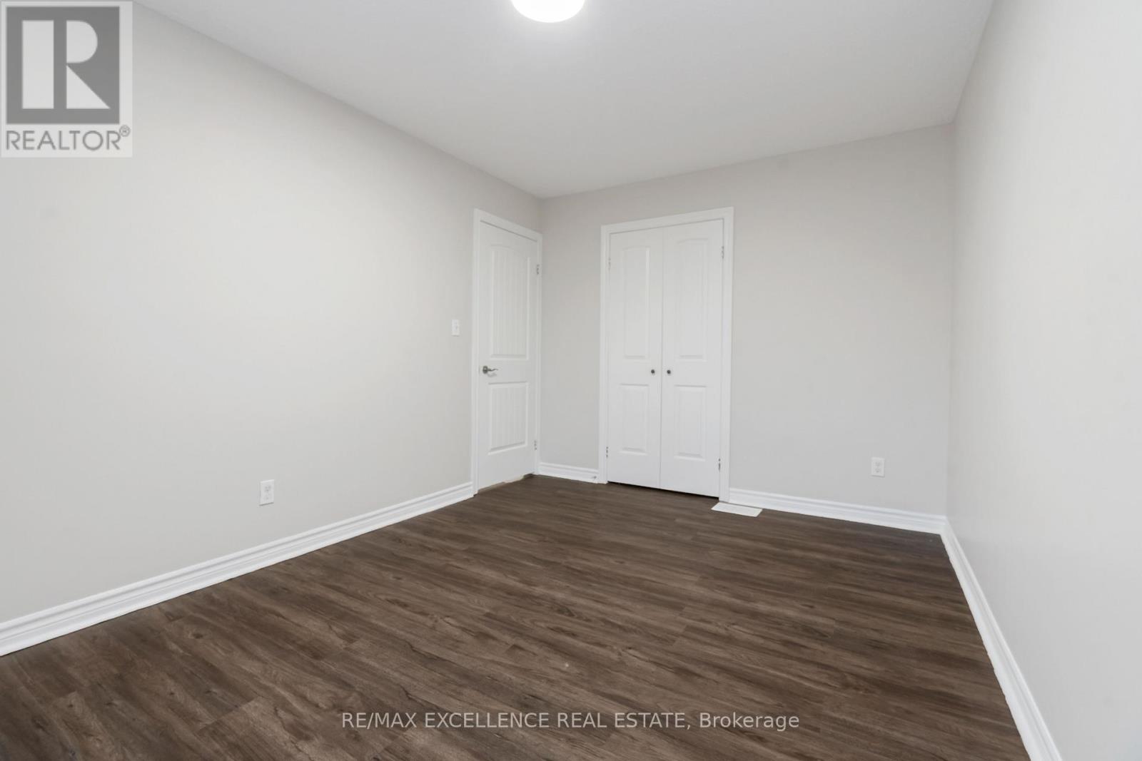 904 Frontenac Crescent, Woodstock, Ontario  N4V 0A8 - Photo 33 - X12528850