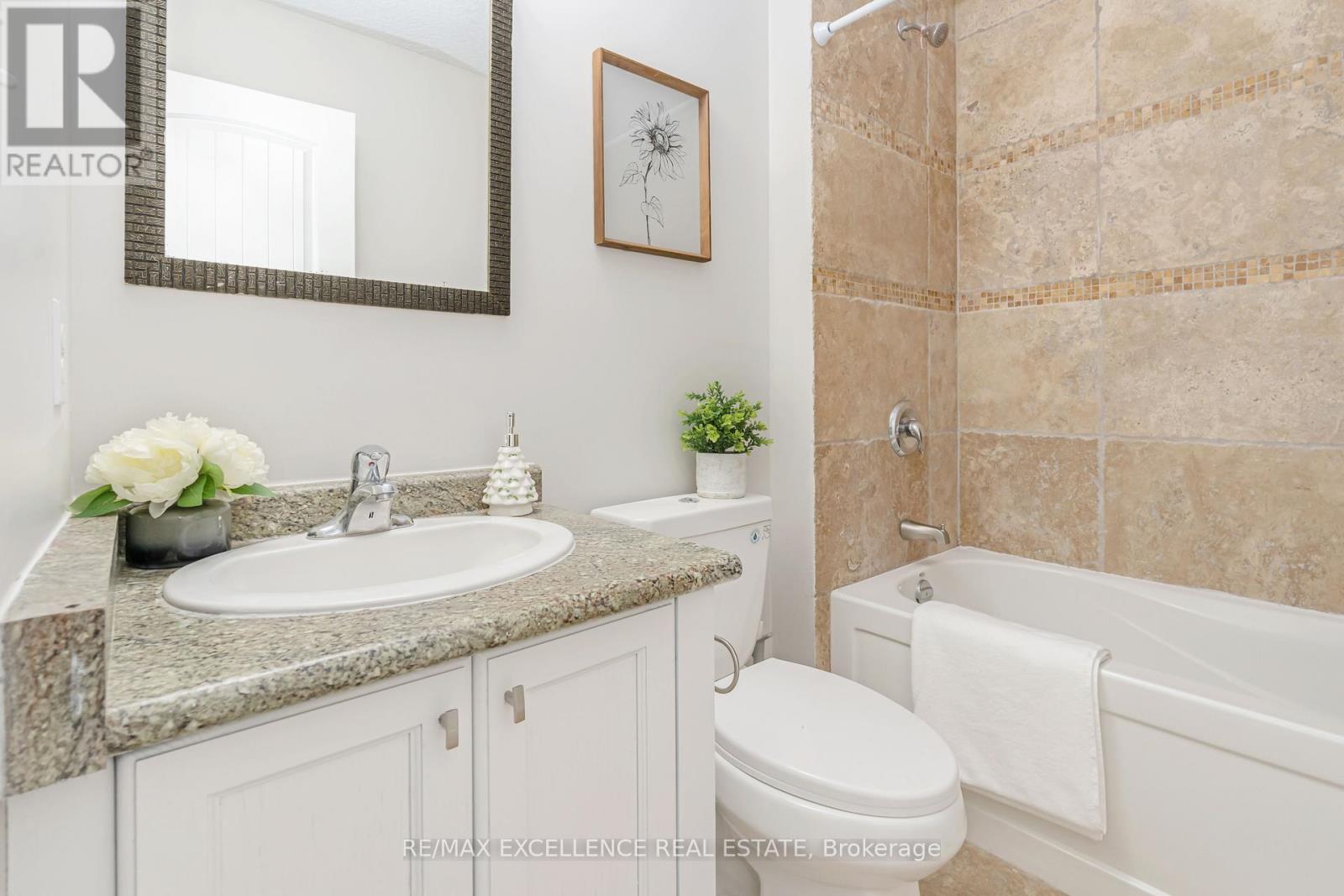 904 Frontenac Crescent, Woodstock, Ontario  N4V 0A8 - Photo 35 - X12528850