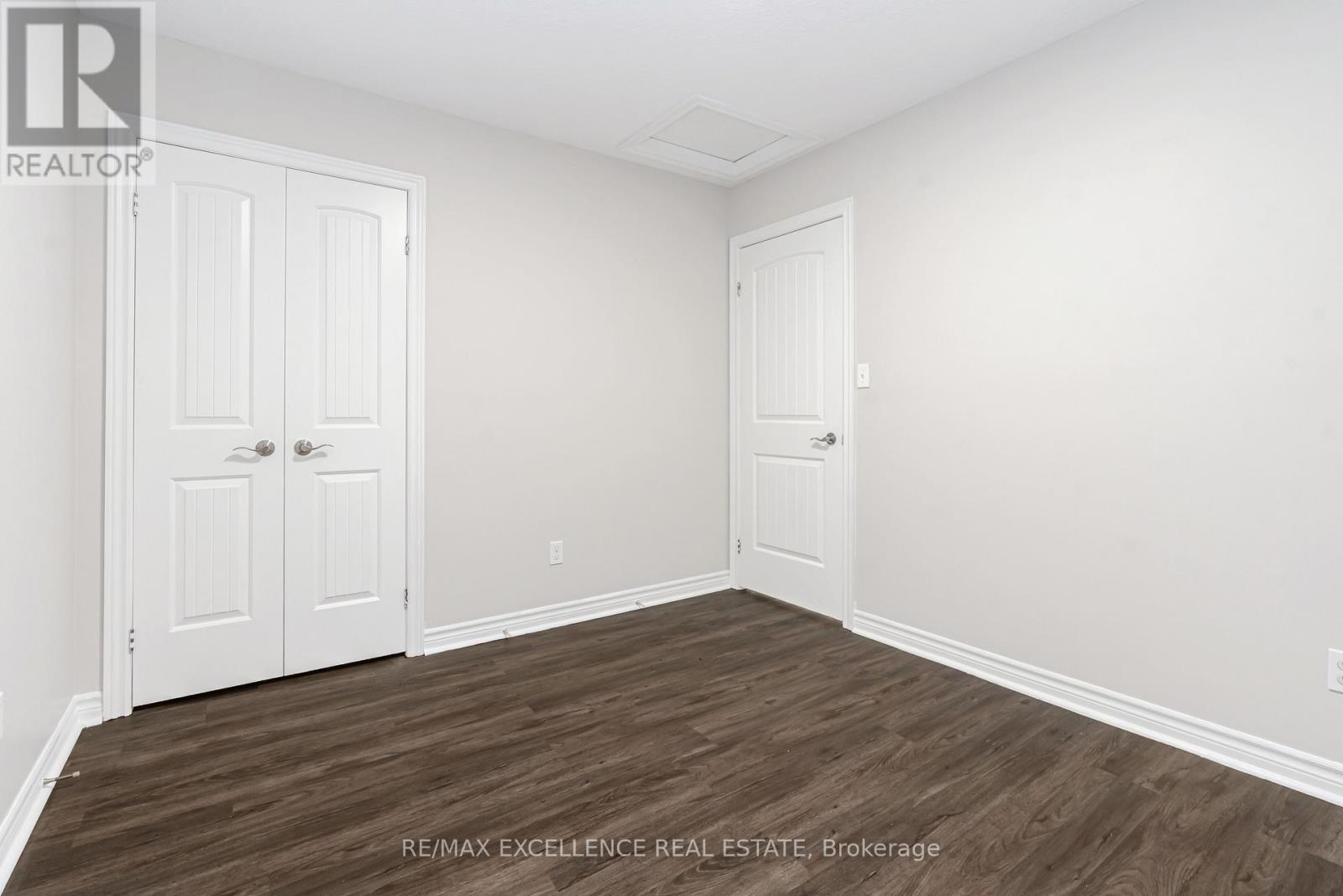 904 Frontenac Crescent, Woodstock, Ontario  N4V 0A8 - Photo 36 - X12528850