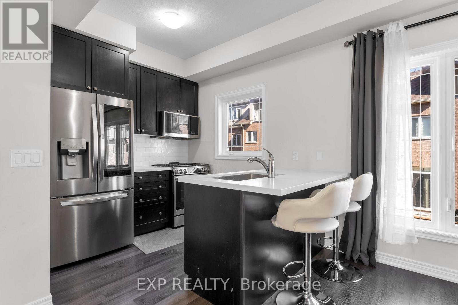 15 - 19 Picardy Drive, Hamilton, Ontario  L8J 0M7 - Photo 10 - X12528868