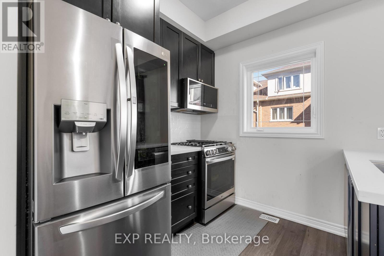 15 - 19 Picardy Drive, Hamilton, Ontario  L8J 0M7 - Photo 11 - X12528868