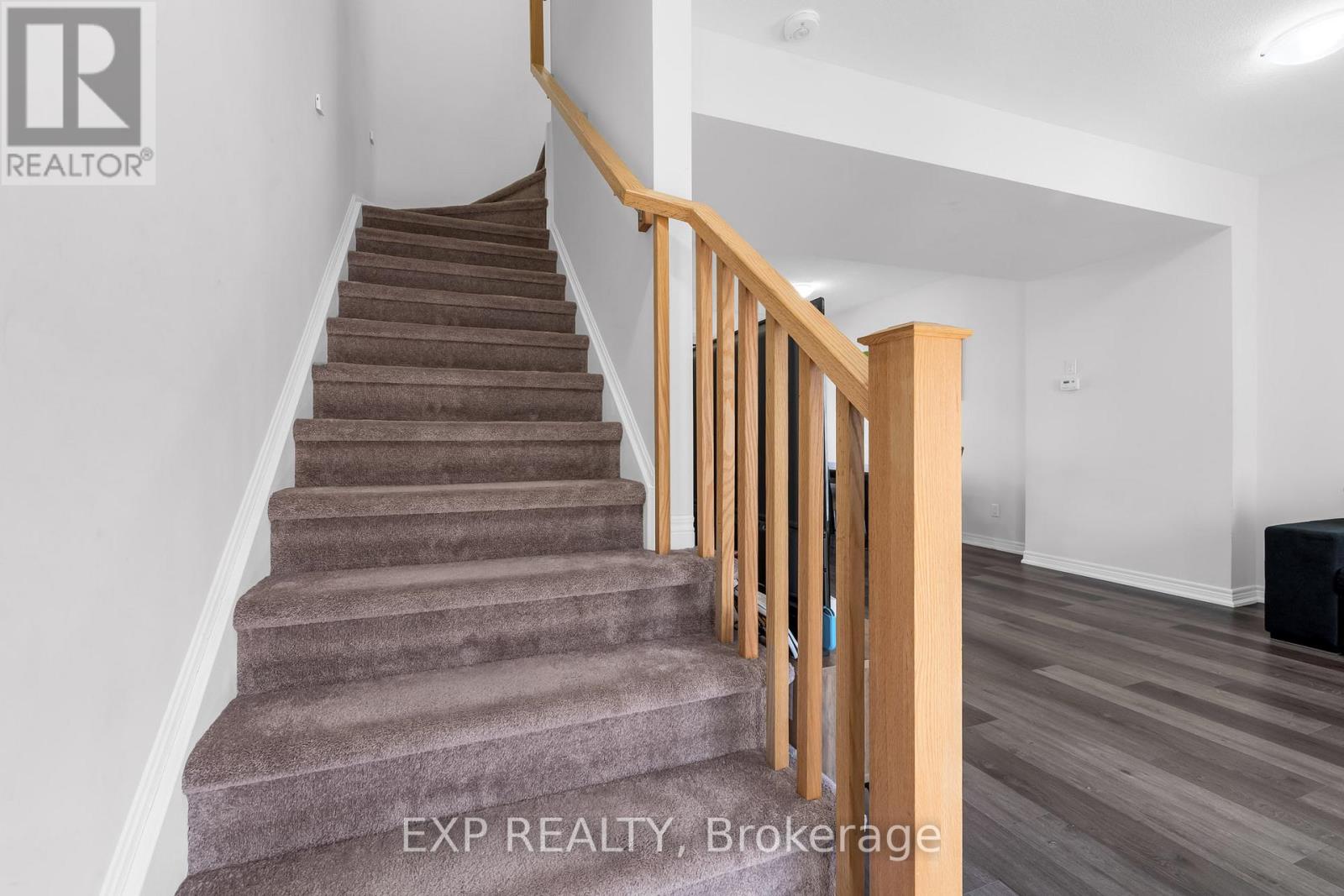 15 - 19 Picardy Drive, Hamilton, Ontario  L8J 0M7 - Photo 13 - X12528868