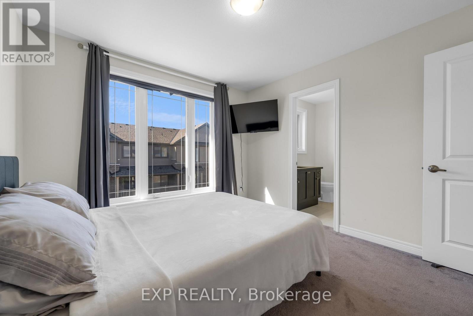 15 - 19 Picardy Drive, Hamilton, Ontario  L8J 0M7 - Photo 14 - X12528868