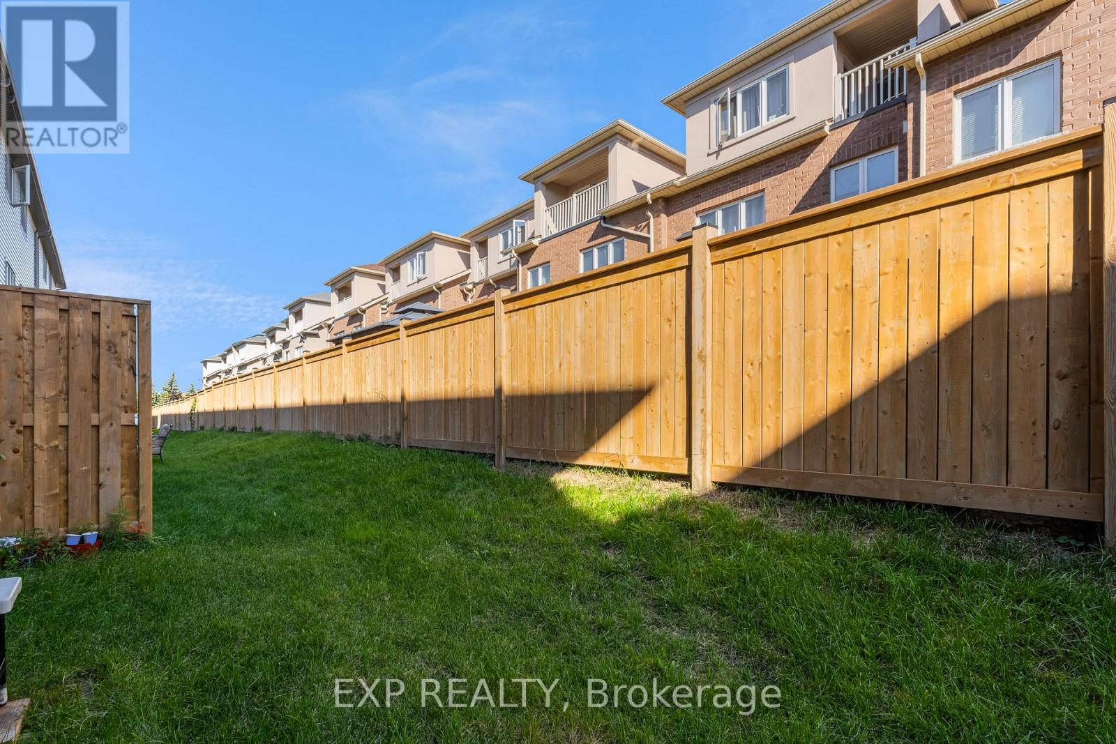 15 - 19 Picardy Drive, Hamilton, Ontario  L8J 0M7 - Photo 26 - X12528868