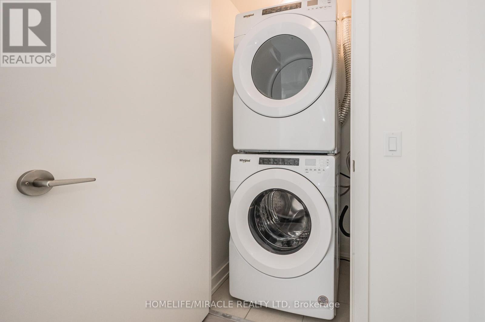 2203 - 55 Duke Street, Kitchener, Ontario  N2G 1A6 - Photo 20 - X12528936