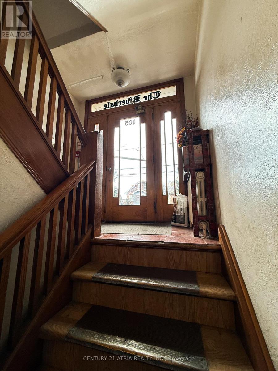 105 Riverside Drive, Greater Sudbury, Ontario  P3E 1G7 - Photo 11 - X12529020