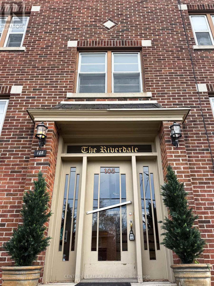 105 Riverside Drive, Greater Sudbury, Ontario  P3E 1G7 - Photo 4 - X12529020