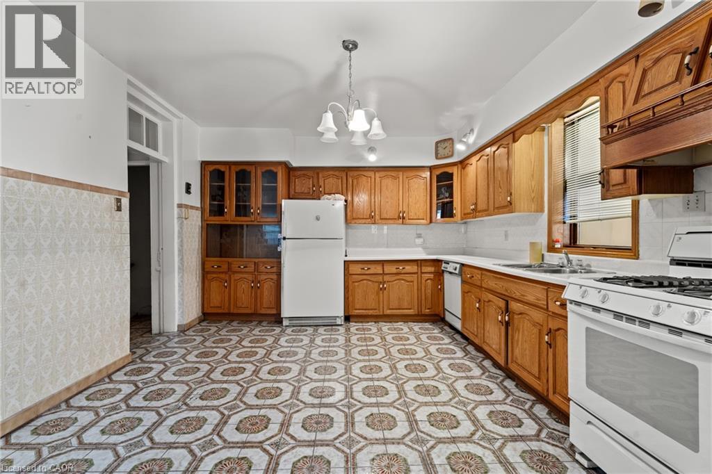 156 Macnab Street N, Hamilton, Ontario  L8R 2M3 - Photo 13 - 40787083