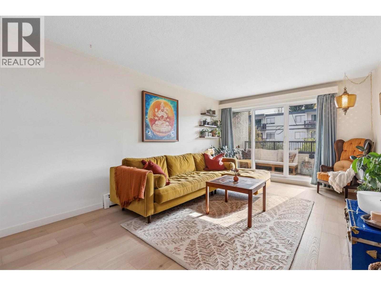 212 1420 E 8th Avenue, Vancouver, British Columbia  V5N 1T4 - Photo 3 - R3066067