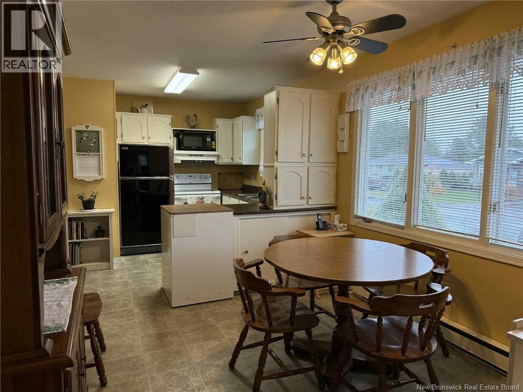 13 Bramalea Avenue, Miramichi, New Brunswick  E1N 1Z8 - Photo 4 - NB129946