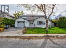 331-351 Phipps Crescent, kelowna, British Columbia