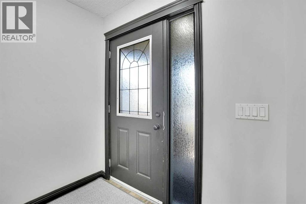 19 Copperleaf Terrace Se, Calgary, Alberta  T2Z 0C1 - Photo 2 - A2269272