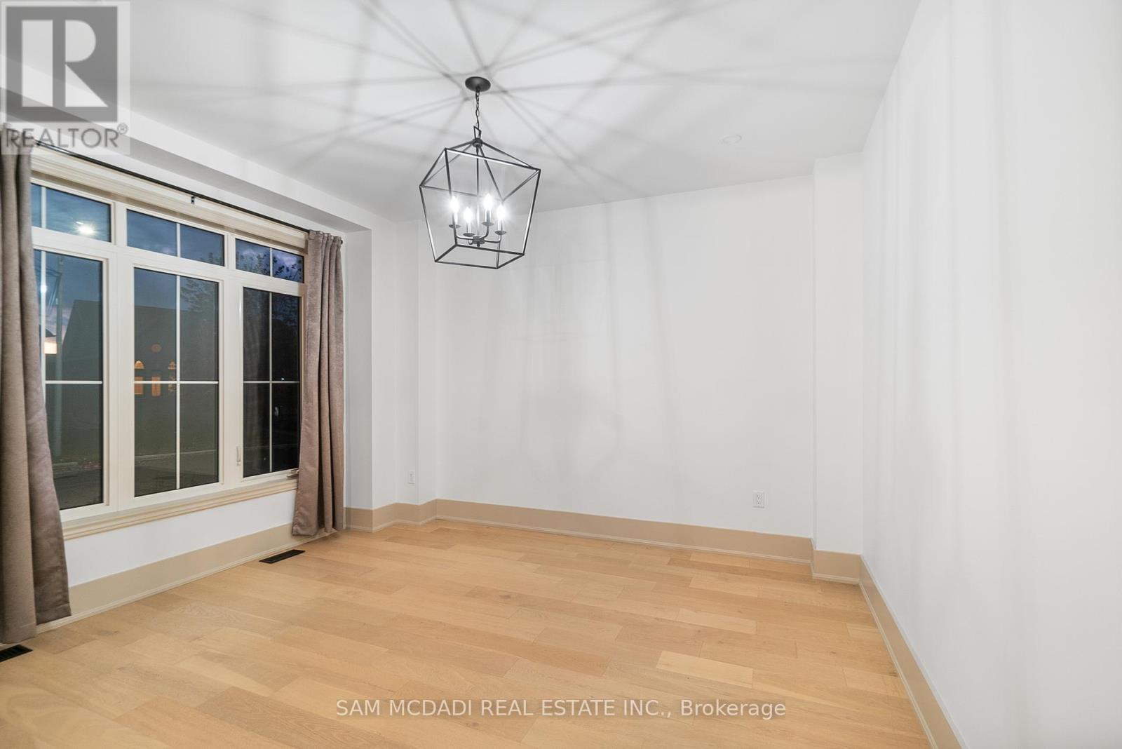 1651 Angus Street, Innisfil, Ontario  L9S 0J9 - Photo 4 - N12520736