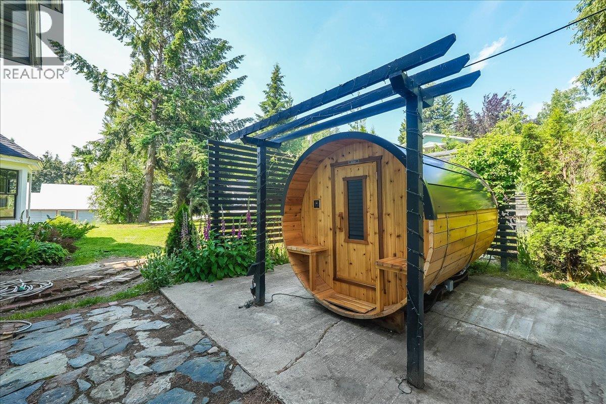 1345 Spokane Street, Rossland, British Columbia  V0G 1Y0 - Photo 83 - 10346634