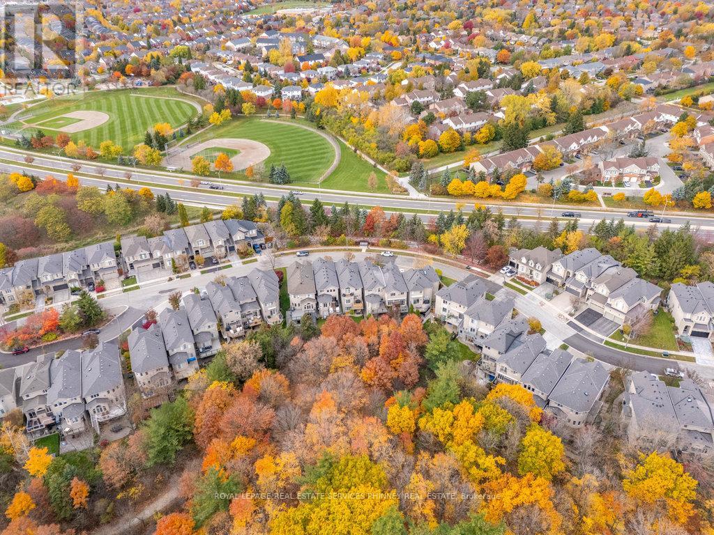 2320 Woodfield Road, Oakville, Ontario  L6H 6Y6 - Photo 42 - W12528406