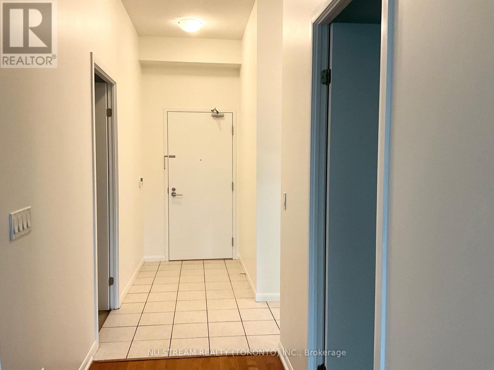 109 - 215 Fort York Boulevard, Toronto, Ontario  M5V 4A2 - Photo 11 - C12528804