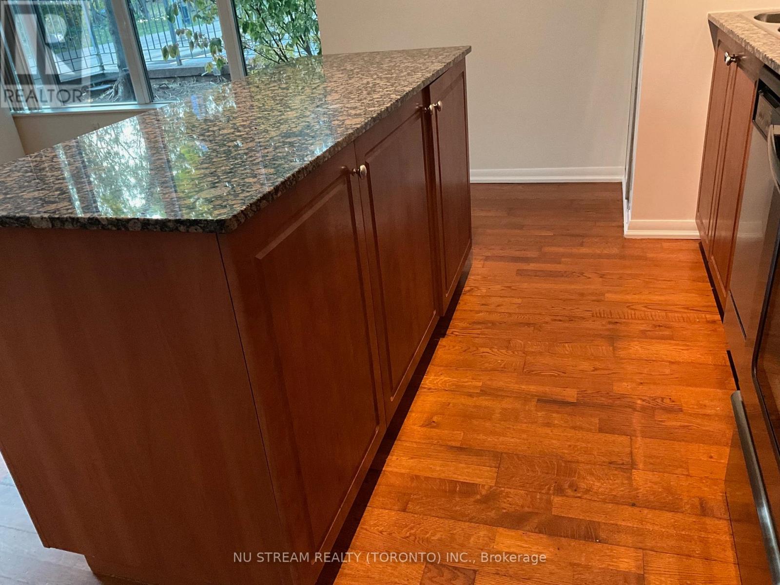 109 - 215 Fort York Boulevard, Toronto, Ontario  M5V 4A2 - Photo 7 - C12528804