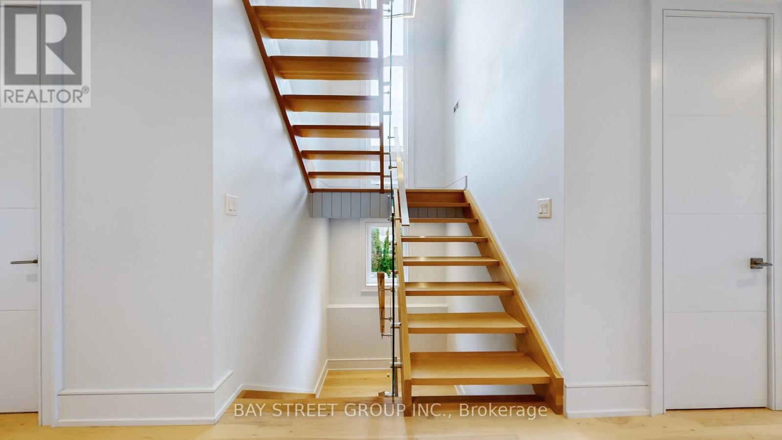 2267 Fifth Line W, Mississauga, Ontario  L5K 1V7 - Photo 16 - W12454521