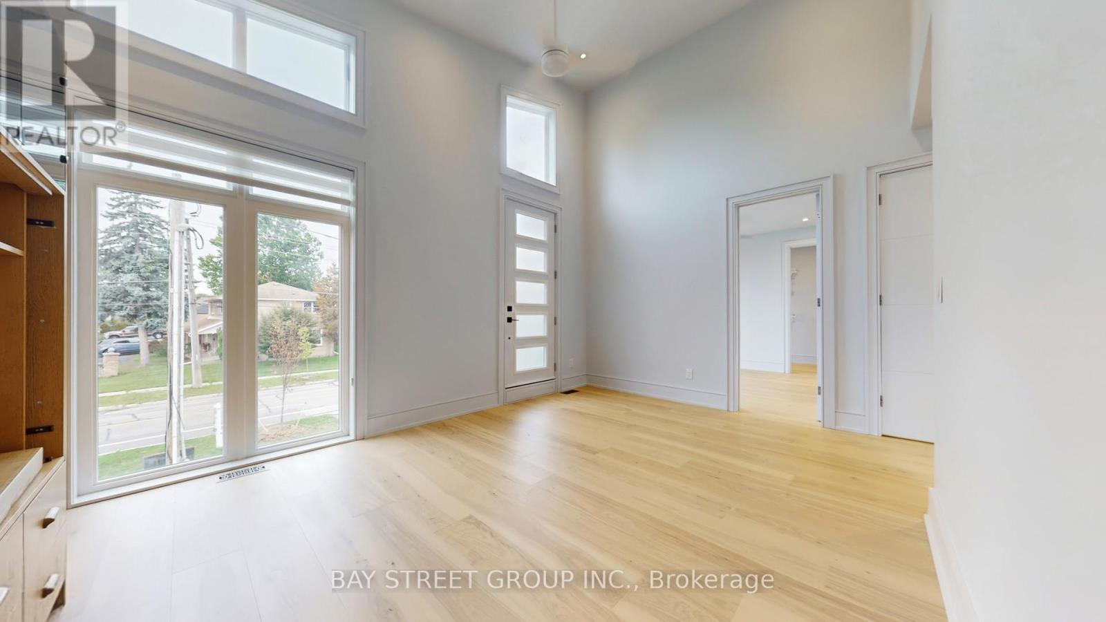 2267 Fifth Line W, Mississauga, Ontario  L5K 1V7 - Photo 20 - W12454521