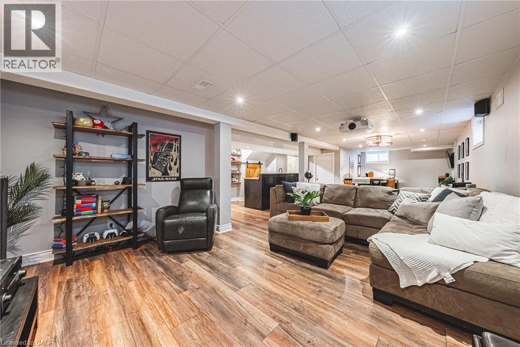 307 East 33rd Street, Hamilton, Ontario  L8V 3T9 - Photo 29 - 40787031